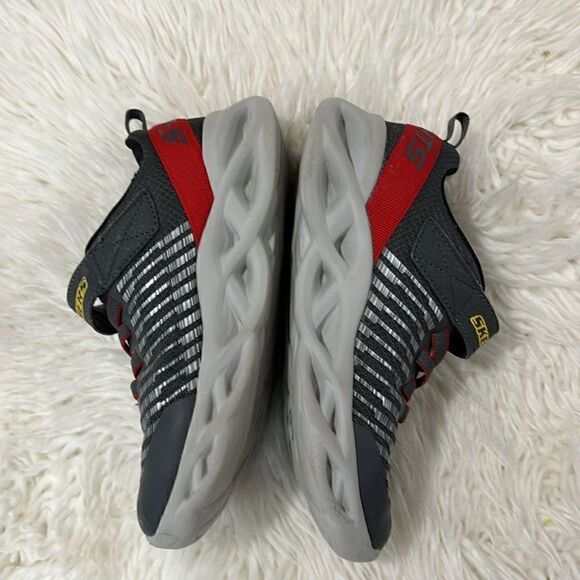 SKECHERS SNEAKERS SIZE 2 - Picture 9 of 9